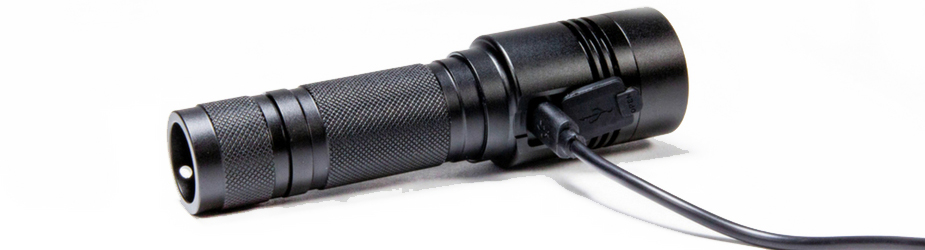 Focal-Beam CREE LED Flashlight | J-FB700 | SpeedTech Lights